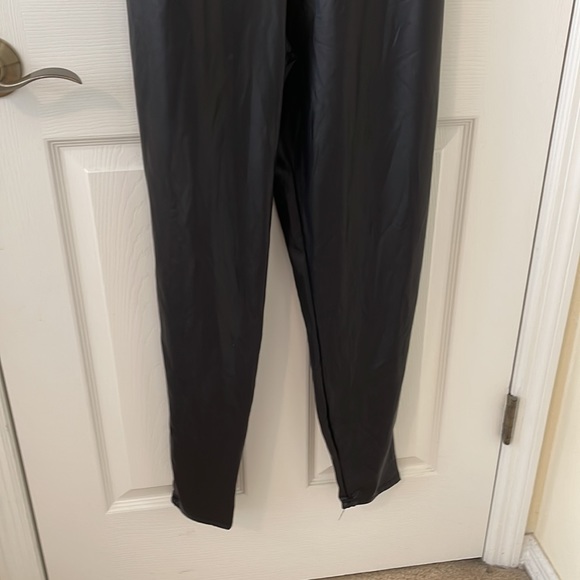 FashionNova plus size 1X black pleather jumpsuit - Picture 4 of 10